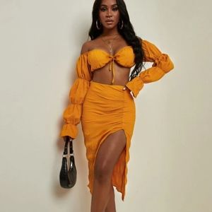Mustard yellow 2 piece skit set size xs